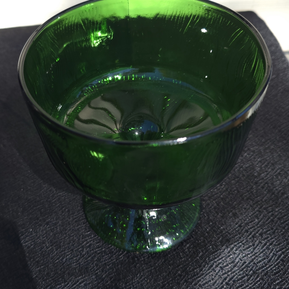 Vintage Hoosier Textured Glass Dish - Picture 2 of 6